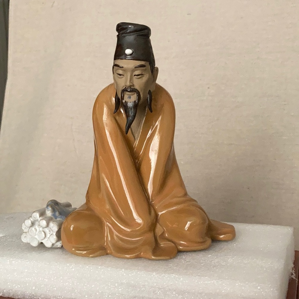 Host pick. Chinese antique Wan Jiang ceramic figurine